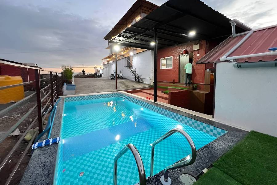 A R Villa