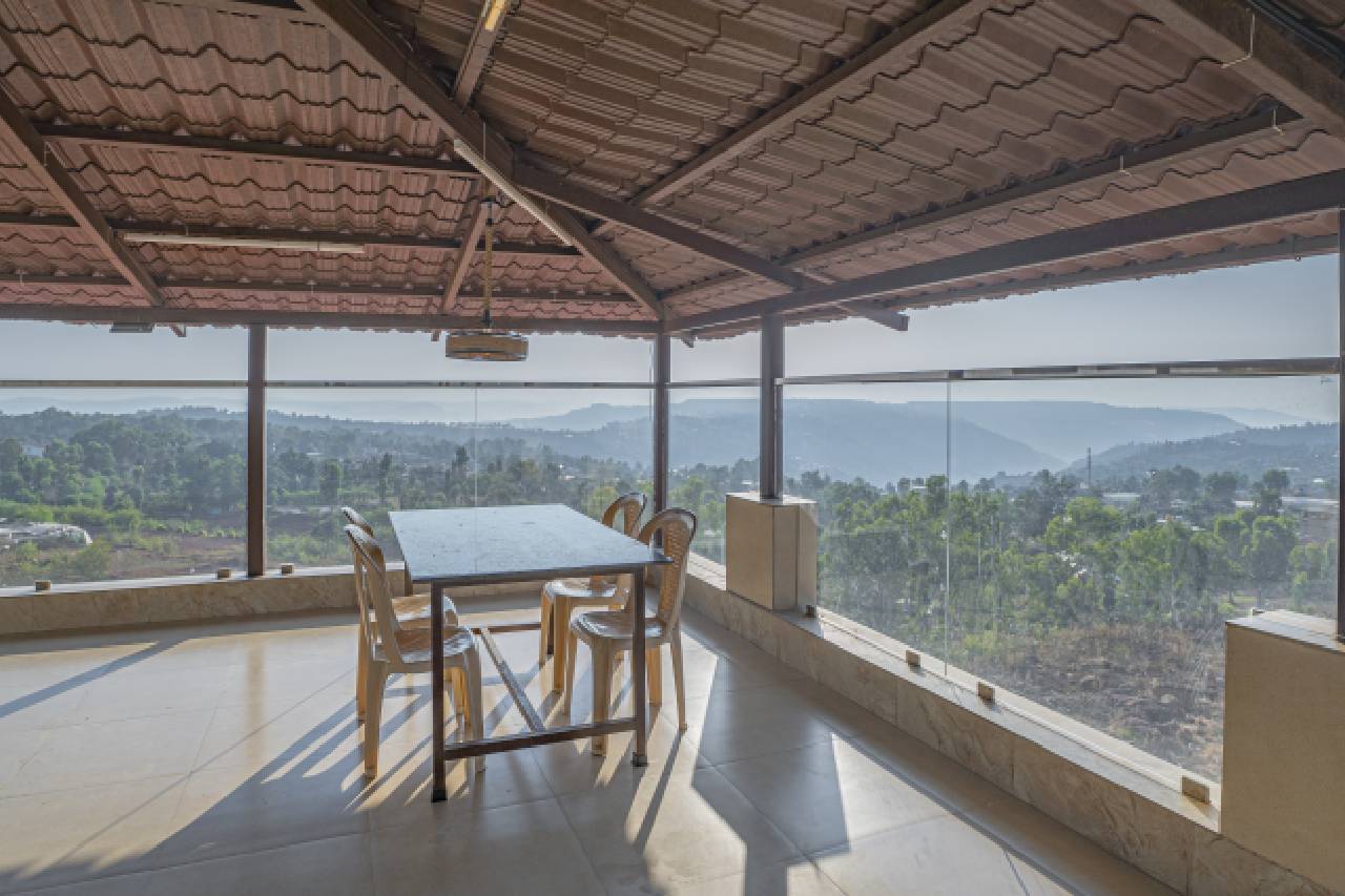 A R Villa